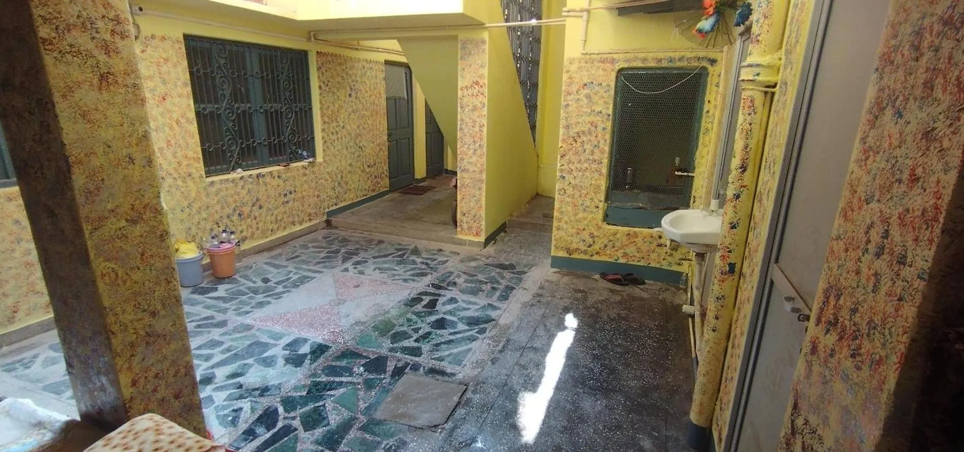 Viswanatham Guest House Varanasi