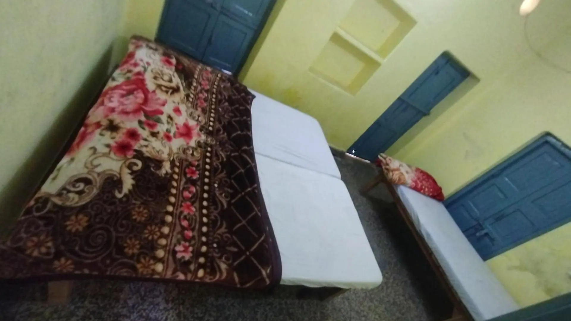 Viswanatham Guest House Varanasi India
